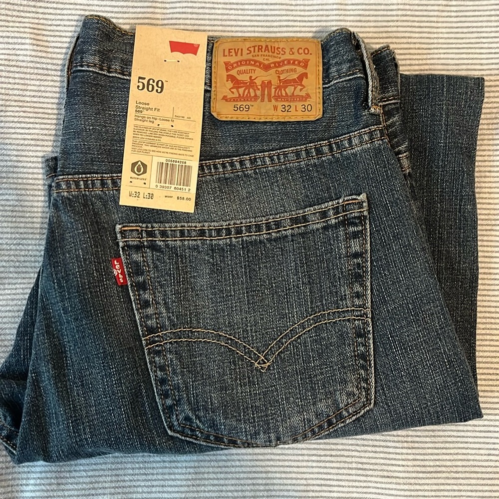 NWT Levi’s Men’s 569